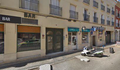 Foto de ARANJUEZ CLINICA DE ESPECIALIDADES DENTALES SL.