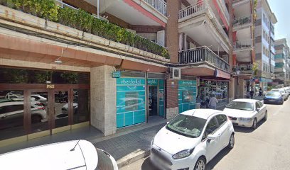 Foto de ARANJUEZ DENTAL S.L.
