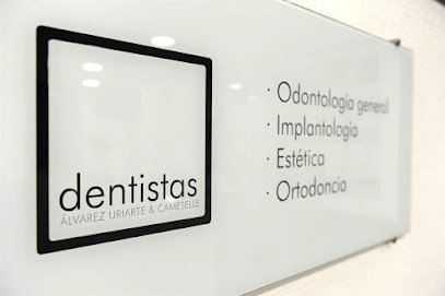 Foto de Álvarez Uriarte & Cameselle Dentistas