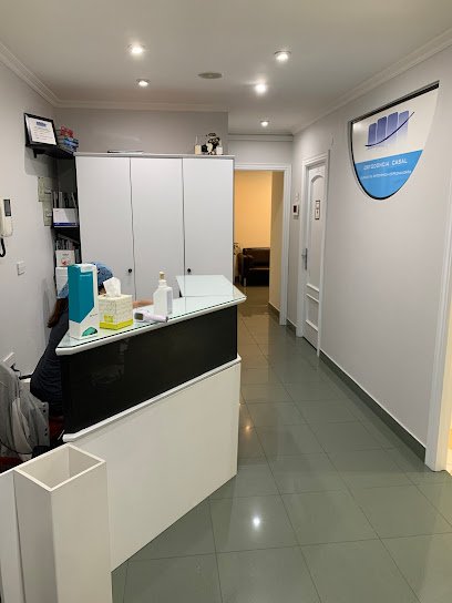 Foto de CASAL & GONZÁLEZ Odontólogos Ortodoncia especializada e implantes