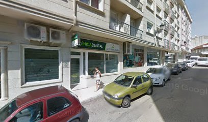 Foto de CENTRO DENTAL DOCTOR CESAREO GARCIA ALVAREZ SLP