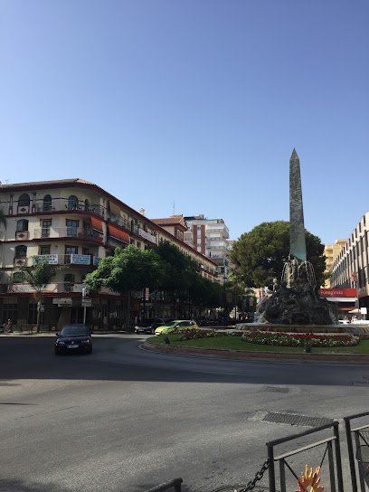 Foto de CENTRO DENTAL FUENGIROLA