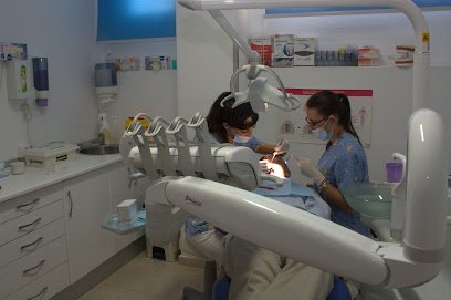 Foto de CENTRO DENTAL PUENTE GENIL
