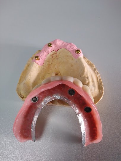 Foto de CLÍNICA ARC DENTAL - MANRESA