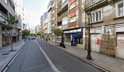 Foto de CLÍNICA DENTAL ANDRÉS NOGALEDO