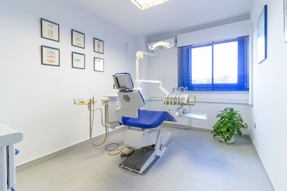 Foto de CLINICA DENTAL CALERO Y PERAL