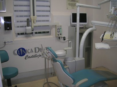 Foto de CLINICA DENTAL CASTILLEJOS