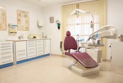 Foto de CLÍNICA DENTAL DR. MARIO CORIA