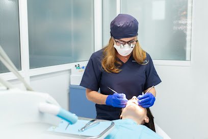 Foto de CLINICA DENTAL DRA. ARANCHA IBARS SAINZ
