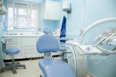Foto de CLÍNICA DENTAL DRA. GUADALUPE CARO CALLEJO