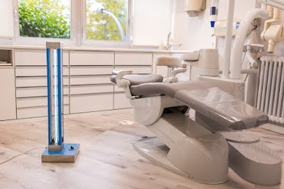 Foto de CLINICA DENTAL DRA. LÍDIA ANTÚNEZ - DENTISTA EN LLEIDA