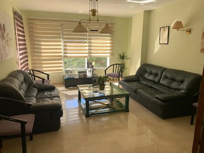 Foto de CLINICA DENTAL DRAS. LUNA
