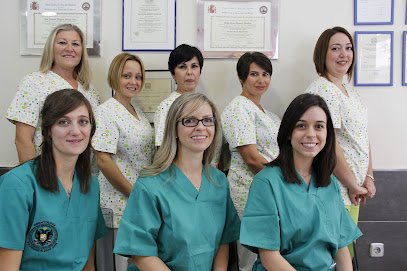 Foto de CLINICA DENTAL Dra. Elena Ramírez Glindon