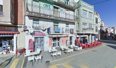 Foto de CLÍNICA DENTAL EL PERELLÓ