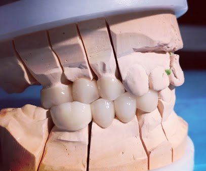Foto de CLINICA DENTAL PEDRO INFINITO