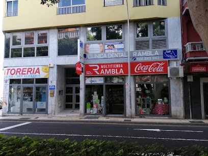 Foto de - CLINICA DENTAL RAMBLA
