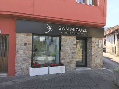 Foto de CLINICA DENTAL SAN MIGUEL