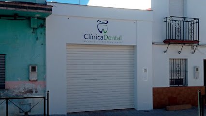 Foto de CLÍNICA DENTAL "NUESTRA SEÑORA DEL CONSUELO"