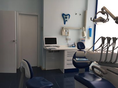 Foto de CLINICAS DENTALMED VILLANUEVA