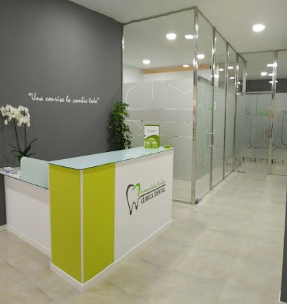 Foto de CLíNICA DENTAL INMACULADA ARRIBAS