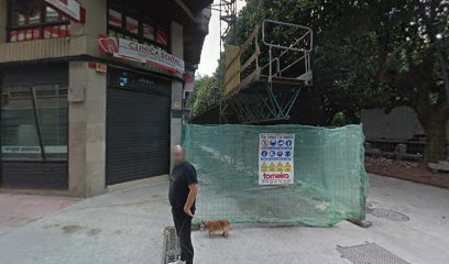 Foto de Centro de Implantología y Cirugía Oral y Maxilofacial
