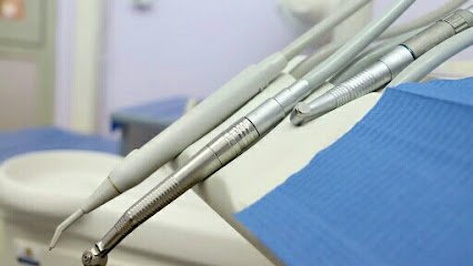 Foto de Clínica DENTAL PLAZA MAYOR. Soluciones expertas.