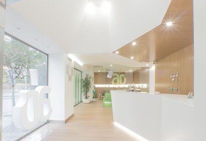 Foto de Clínica Dental Arias Delgado - Implantes dentales Jaén