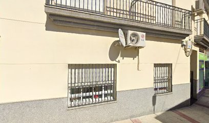 Foto de Clínica Dental Arroyo de la Luz - Dr. Leopoldo Hernández