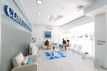 Foto de Clínica Dental B&J - La Herradura Granada