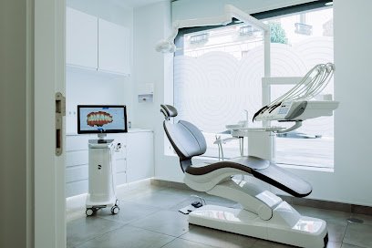 Foto de Clínica Dental De Sousa Santacoloma | Chamberí