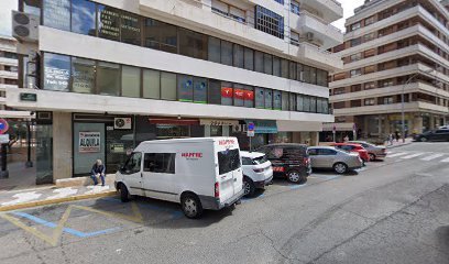 Foto de Clínica Dental Doctor Mario Sachica