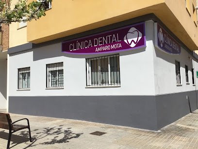 Foto de Clínica Dental Doctora Amparo Mota