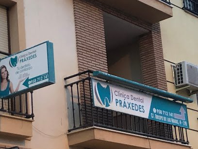 Foto de Clínica Dental Doctora María Praexedes Fernánde Zlopez