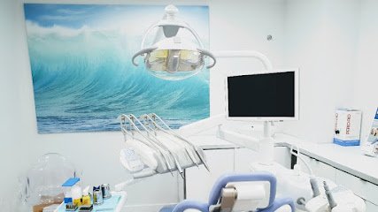 Foto de Clínica Dental Dr. Almagro Castro