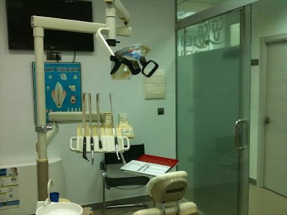 Foto de Clínica Dental Dr César Gallego Vicente Clínica Dental En Mérida