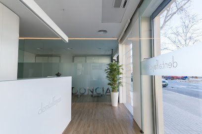 Foto de Clínica Dental Dr Fayos (Xàtiva)