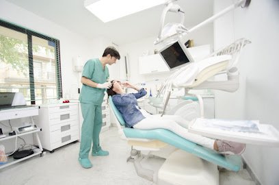 Foto de Clínica Dental Dr. Jesús García Merino