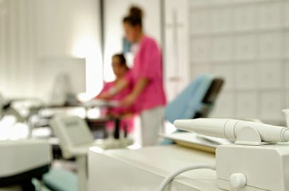 Foto de Clínica Dental Dra. Concha Pacheco Plaza. Especialista en endodoncia.