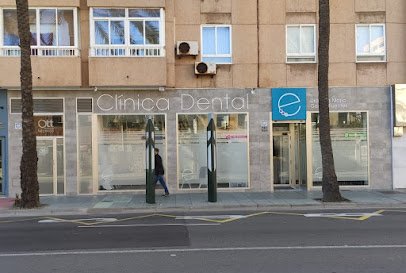 Foto de Clínica Dental - Dra. Eva María García Fuentes