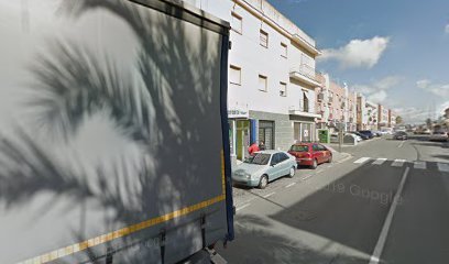 Foto de Clínica Dental Dra. Raquel Urbano Rodríguez