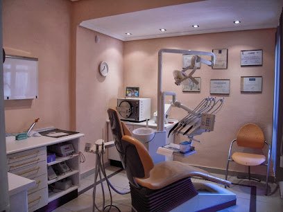 Foto de Clínica Dental Embajadores