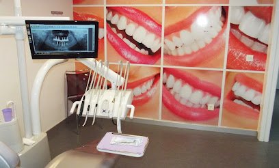 Foto de Clínica Dental Especializada LLINÁS / MORA