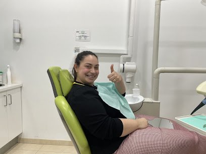 Foto de Clínica Dental Implantdent Figueres