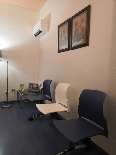 Foto de Clinica Dental J. Fernandez S.L.