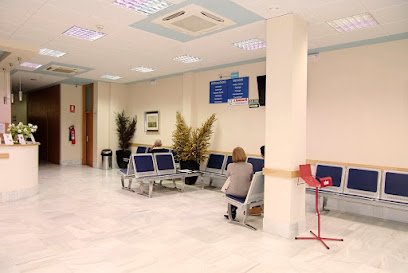 Foto de Clínica Dental J. Queraltó - Dentista Bormujos Aljarafe