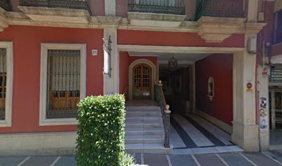 Foto de Clínica Dental Luisa Gómez De Aranda Algar