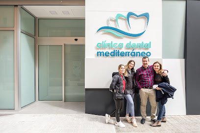 Foto de Clínica Dental Mediterráneo - Dentista en Almería