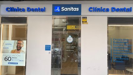 Foto de Clínica Dental Milenium Santander - Sanitas