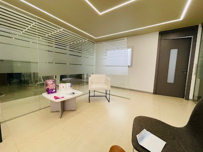 Foto de Clínica Dental Navarro Suarez/ Dr. Javier Suarez Cáceres