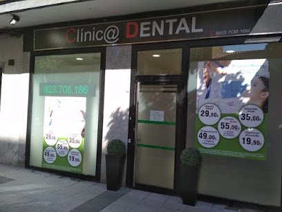 Foto de Clínica Dental Paseo del Rollo 9